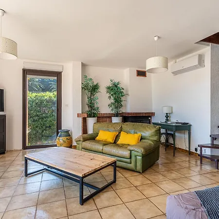 Villa Cantegril By Interhome